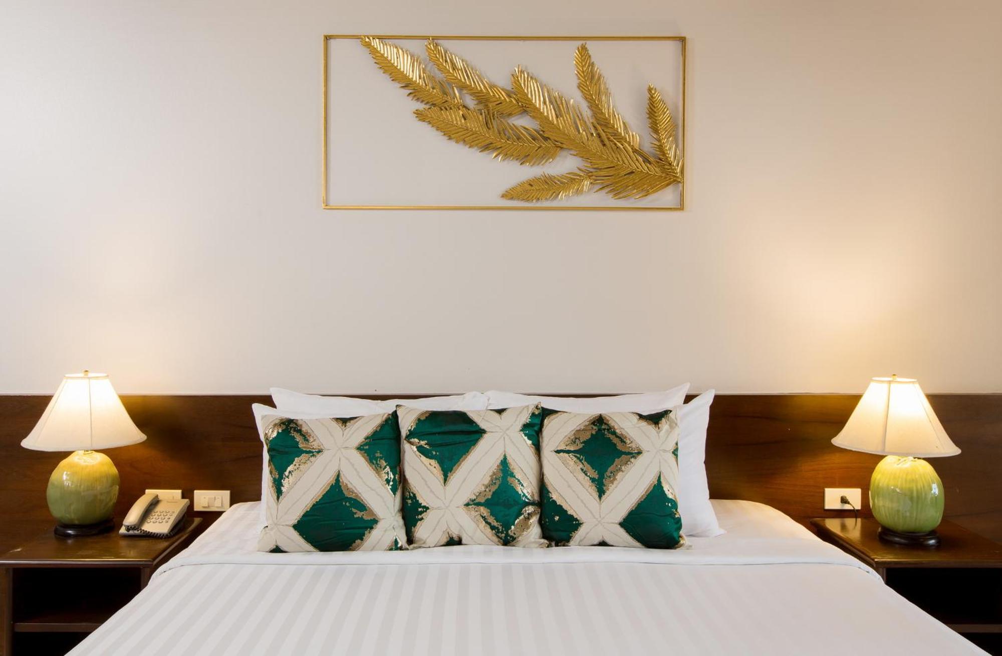 Coconut Village Resort Phuket - Sha Extra Plus Patong Exteriér fotografie